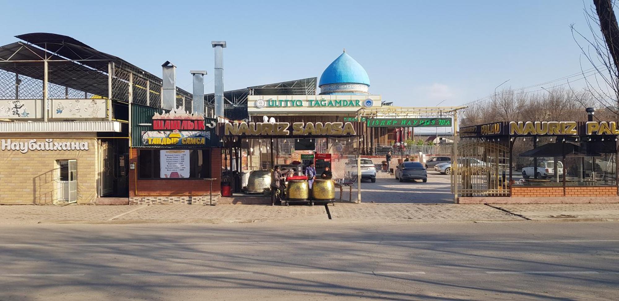 Hotel Zam-Zam Turkistan Exterior foto